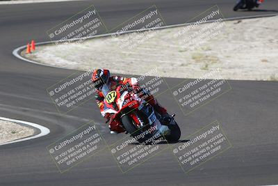 media/Sep-21-2025-TrackDaz (Sun) [[277c75b276]]/A Group/11am (Turn 3)/